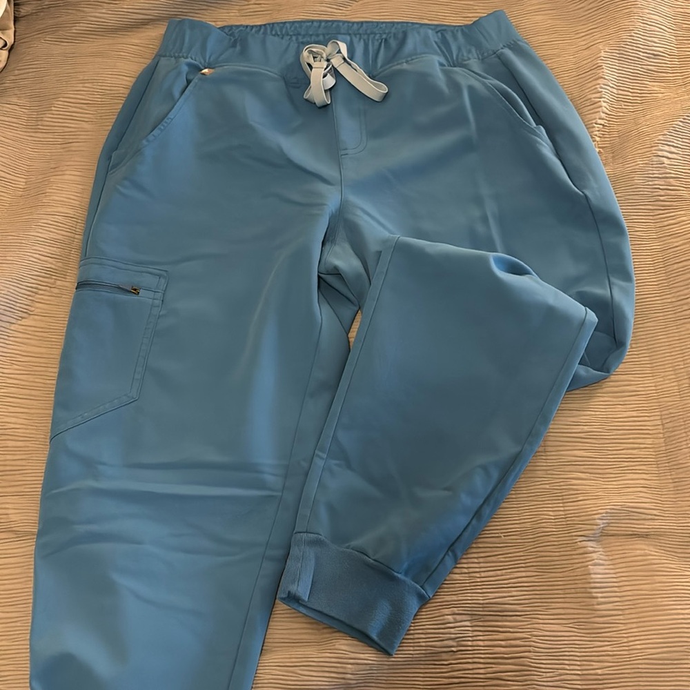Figs joggers